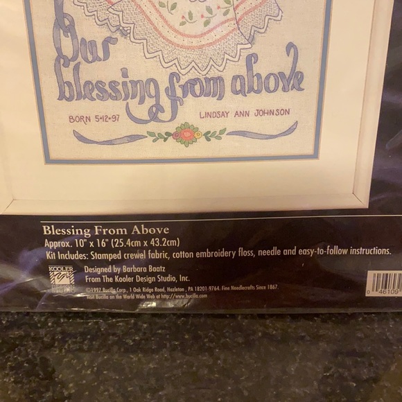 Vintage Crewel Embroidery Kit - Picture 2 of 8